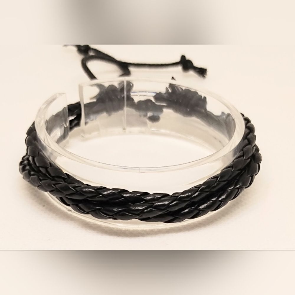 Men's bracelet leather braided black new e25